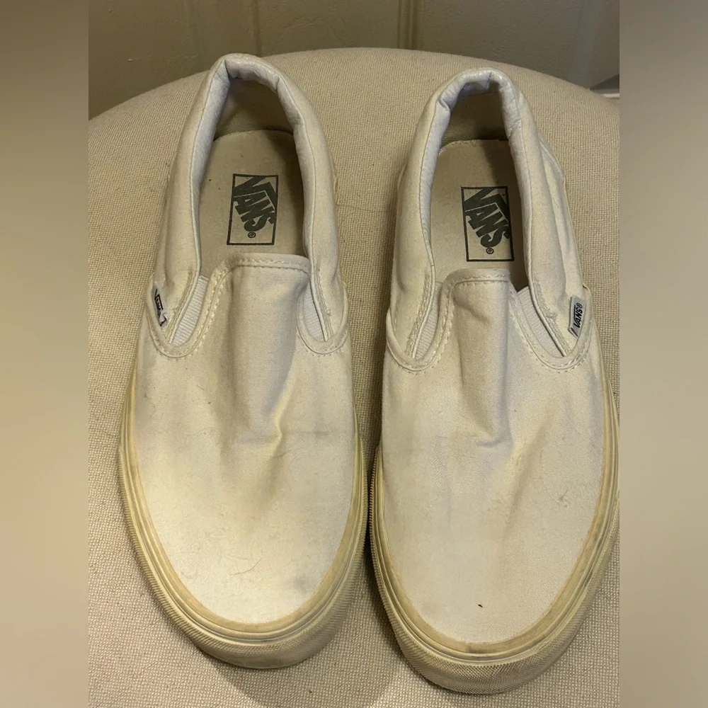 Vans White Classic Slip-On Skateboarding Skater Casual Sneaker Streetwear Shoe